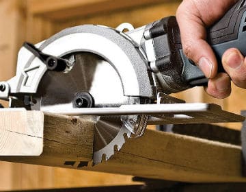 cutting with Compact Circular Saw